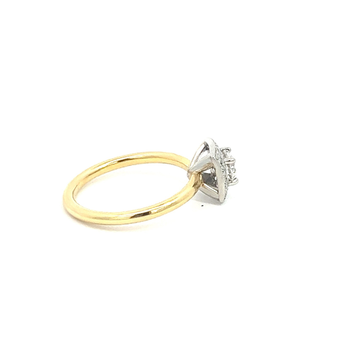 Round Brilliant Cut Halo Engagement Ring