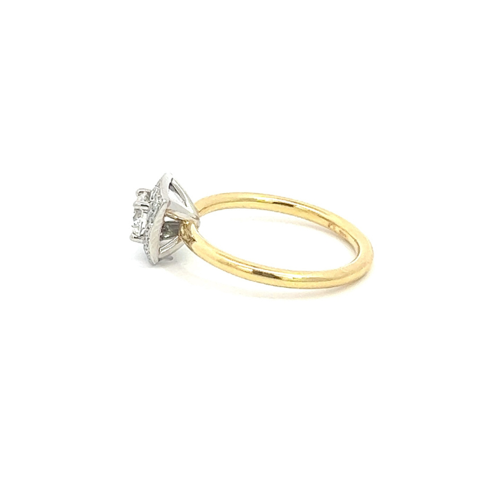 Round Brilliant Cut Halo Engagement Ring
