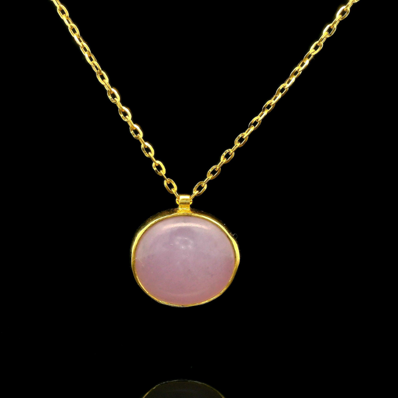 Lavender Jade Pendant in 18ct Yellow Gold