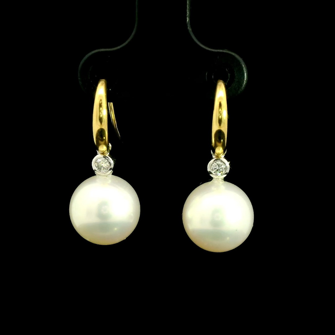 South Seal Pearl Earrings in 18ct White & Yellow Gold | Brinkhaus Jewellers