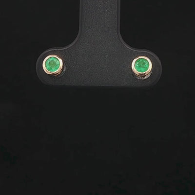 Emerald Bezel Stud Earrings in 18ct Yellow Gold | Brinkhaus Jewellers