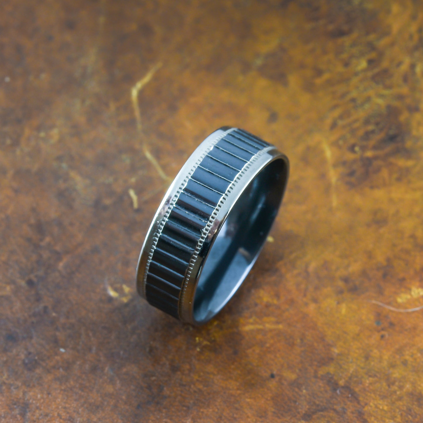 Men's Band in Zirconium